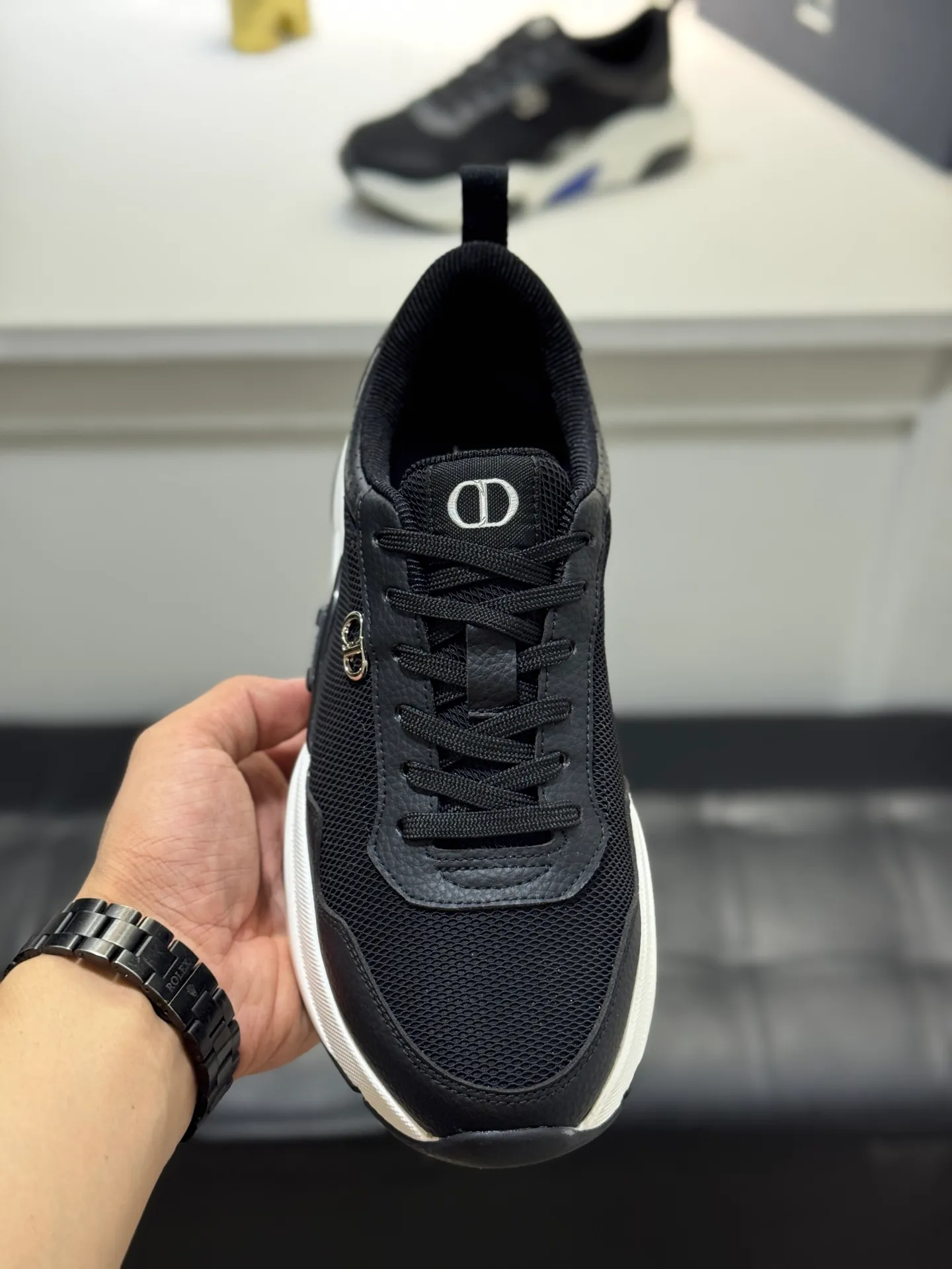 Men's shoes 💰440【New style】🪳🪳(Dior) popular model【New style】⚠⚠️Top purchasing agent🔍🔍Men's HK counters are on sale simultaneously. Sole: The original sole is specially provided by the original factory. The exclusive movable molded sole is super comfortable. The original factory follows the order. 🔍🔍The high-quality multi-color splicing design is exquisite and unique, and the cowhide stitching mesh lining💪Details determine the quality. We only make shoes with care. You can enter and exit the counter at will. Welcome to compare🇮🇹Size: 38-44 (45 customized